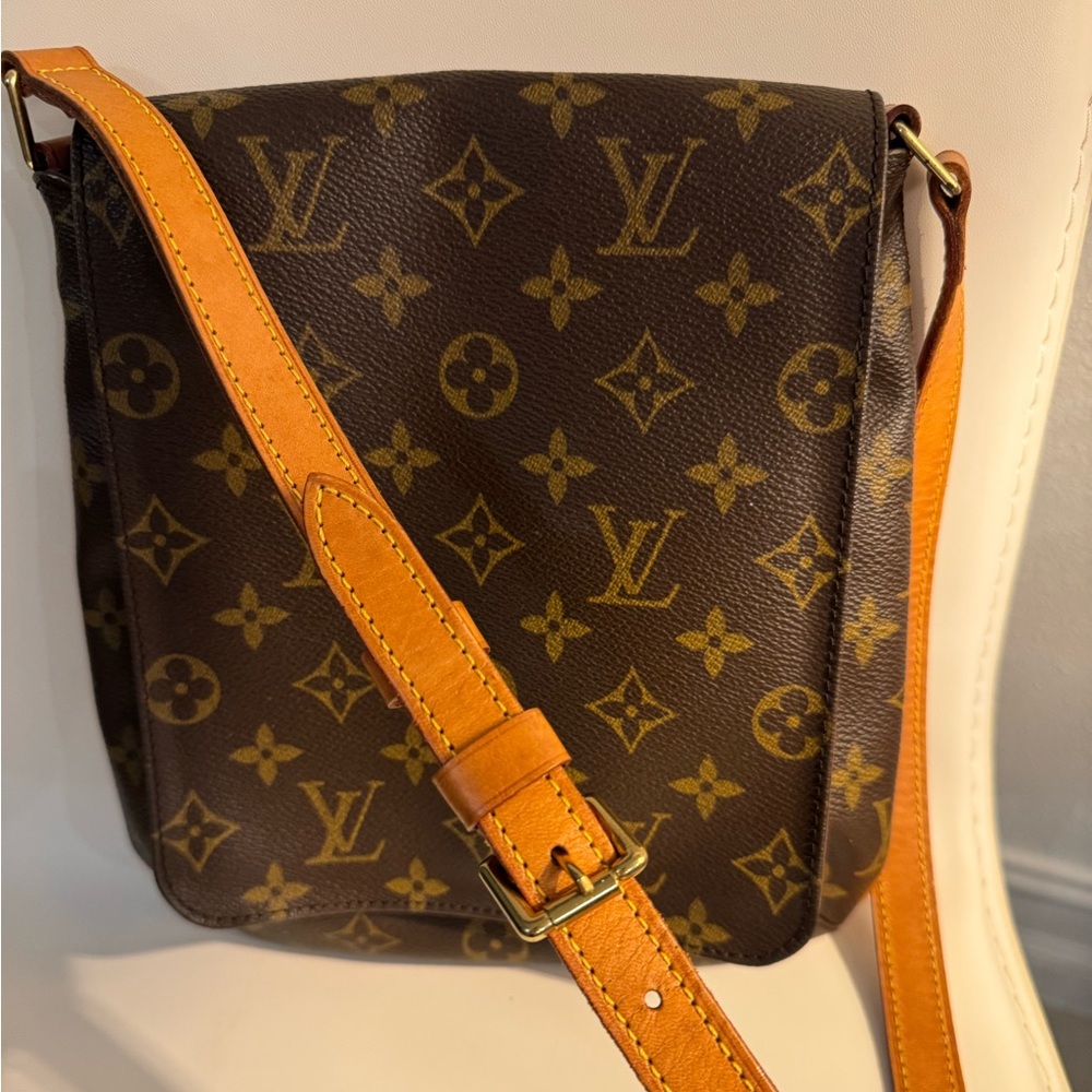 Louis Vuitton Musette Salsa Short-Strap Monogram LIKE NEW